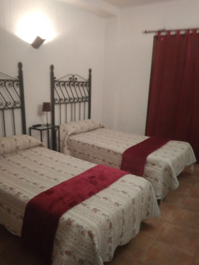 Hostal Calderon Cuenca Cuenca  Bagian luar foto