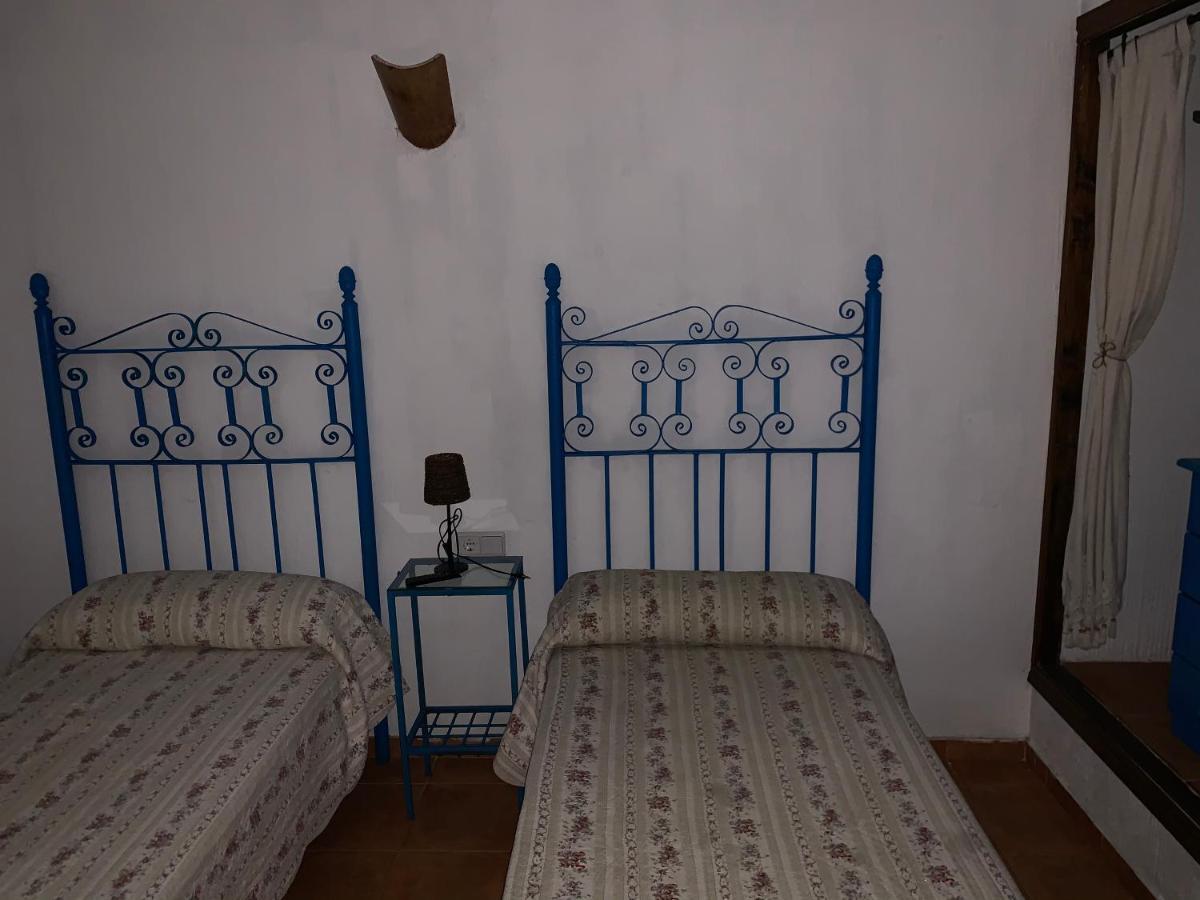 Hostal Calderon Cuenca Cuenca  Bagian luar foto